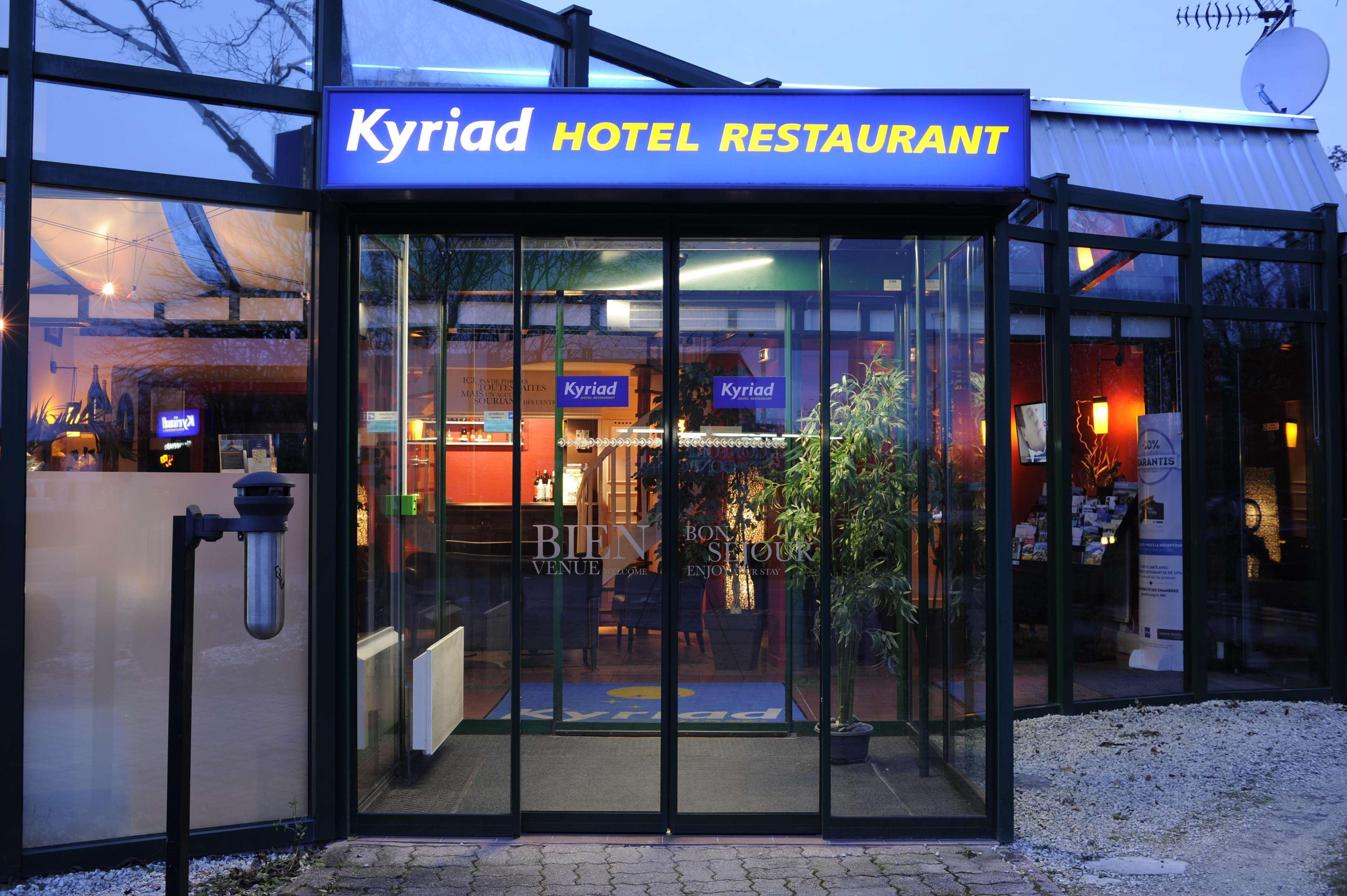 Kyriad Reims Est - Parc Expositions Eksteriør bilde