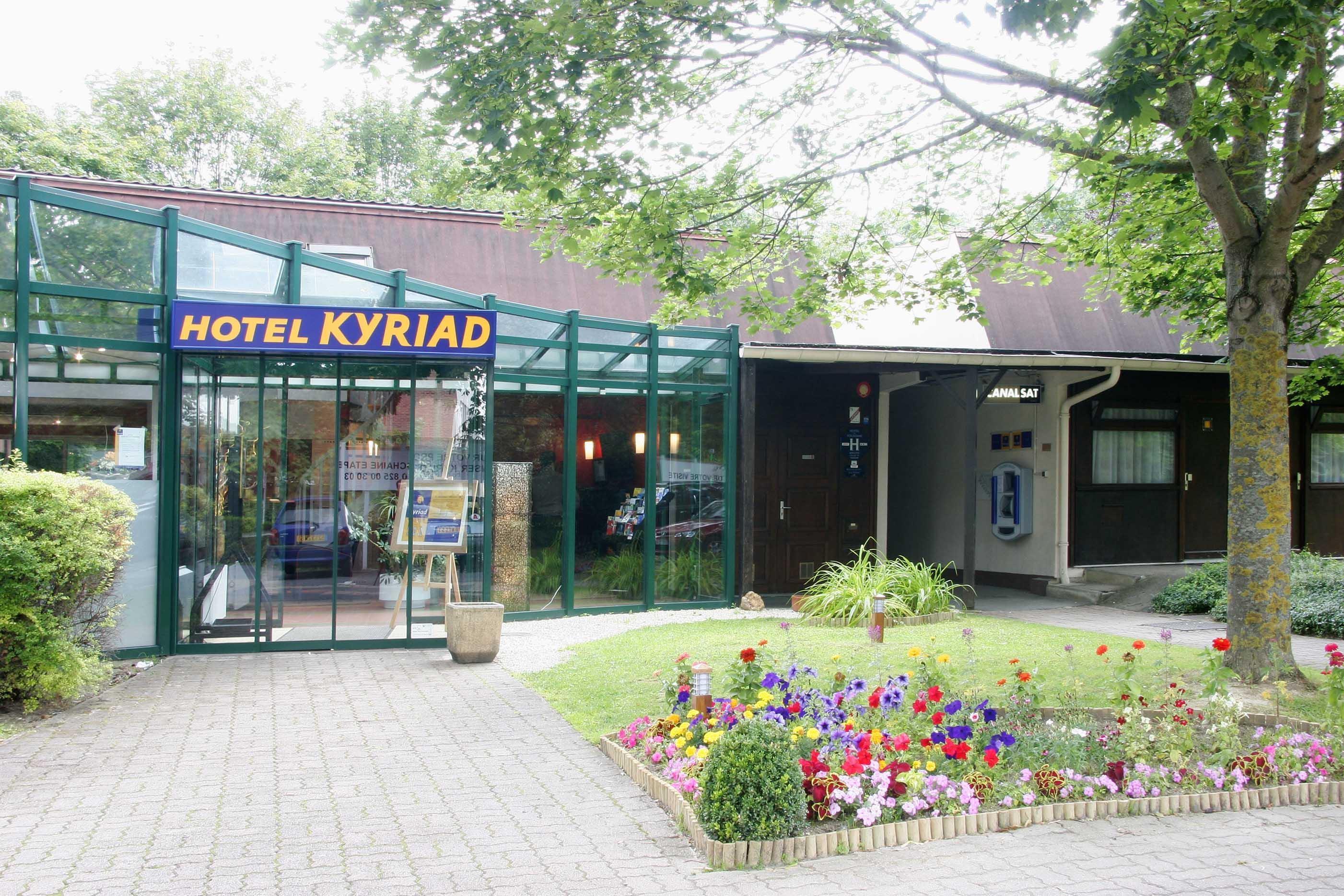 Kyriad Reims Est - Parc Expositions Eksteriør bilde